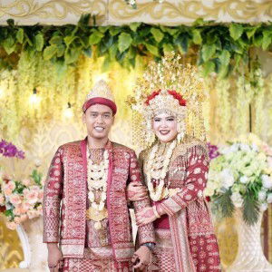 Intan Dwi profile icon