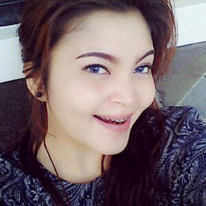 Anisa Echa profile icon