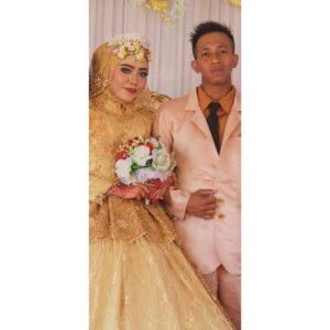 Indah Lestary profile icon