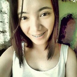 Leona dela Cruz-Chua profile icon