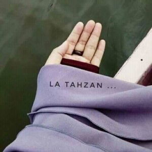 Nia Chairunisa profile icon