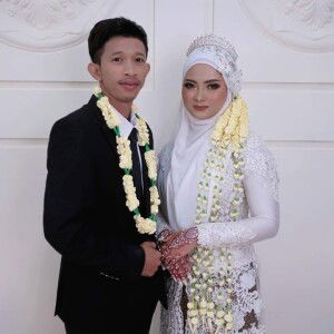 Lailatul Qomariah profile icon