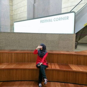 Cik Julie profile icon