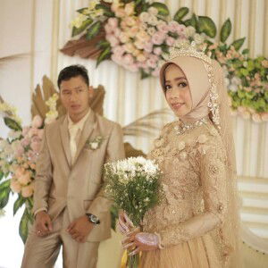 Noviana Kartikasari profile icon