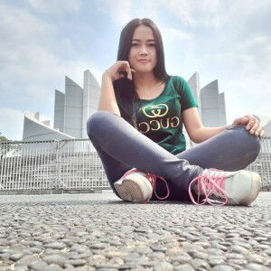 Safitri Ting Ting profile icon