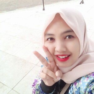 Save Melly Nur'allefa Rahma profile icon