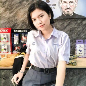 บิว' วี่. profile icon