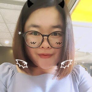 Oom Piyaporn profile icon