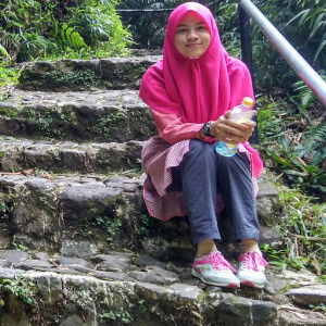 yuni wahyuni profile icon