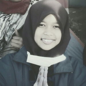 Fitriyatul B profile icon