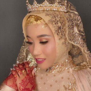 Rina Nurhidayati profile icon