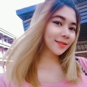 อุ๋มอิ๋ม พรรณวษา วงษ์คำเหลา profile icon