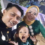 Mom's Almaira Bilqis Habibi profile icon