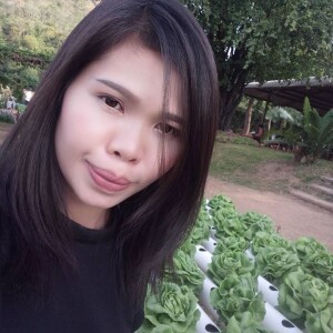 โบว์ คิดมากก็ดีกว่าไม่คิดอะไรเลย profile icon
