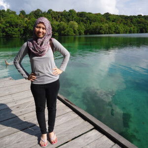 Vivi Sari profile icon