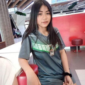 นู่ เฟิน profile icon