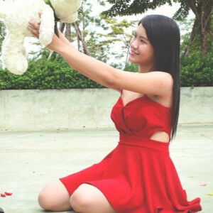 Thúy Hằng Lê Thị profile icon