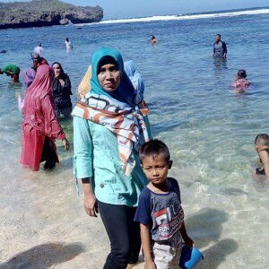 Sariyanti profile icon