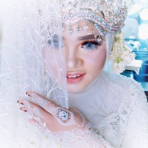 Ria Lia Ia profile icon