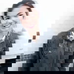 ลูกสาว หล่า'า profile icon