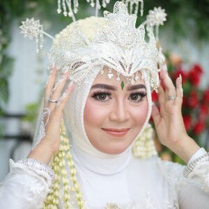 Suci Cahya profile icon