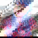 Putu Ika profile icon