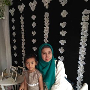 Dwi Maulida profile icon