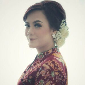 Gladys Trhesia profile icon