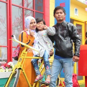 Neni Agustiani profile icon