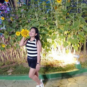 Cherry de Leon profile icon