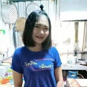 พลอย' เฉย profile icon