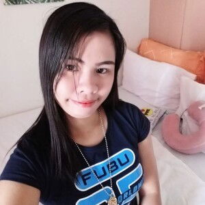 Khaye Tresvalles profile icon