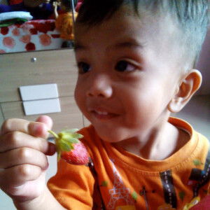 Rosidah Husni Batubara profile icon