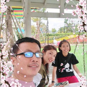 นี'จัง กะ เบิ้ม'ซัง profile icon