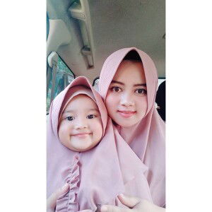 Mira Santika profile icon