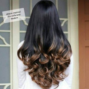 Chely Tanjung profile icon