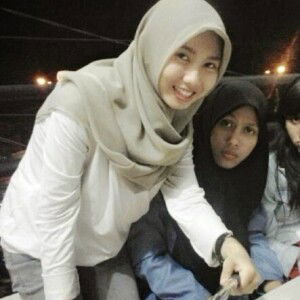 Nia Novita profile icon