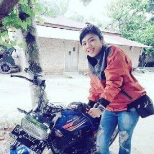 TaRie Rie Saragih profile icon