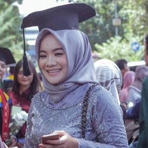 Intan Elisaputri profile icon