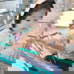 AE Thapanee profile icon