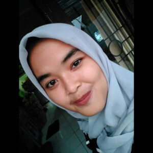 yulia khoirunnisa profile icon