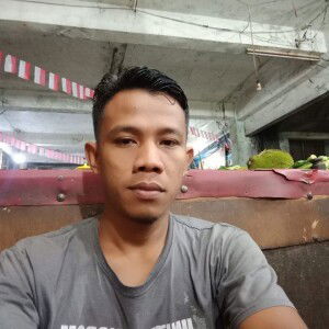 Holid Lay profile icon