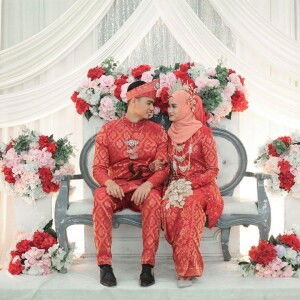 NIk Farizah Zah profile icon