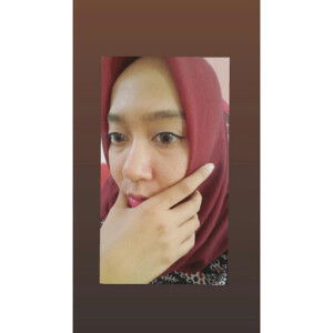 Dwi Pratiwi profile icon