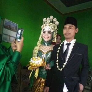 Fitri Aliyah profile icon