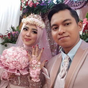 Dwi Marlina profile icon