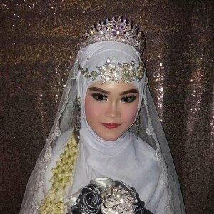 Atri Nuranjani profile icon