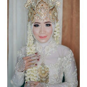 Adek Ias profile icon