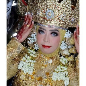 Ria Septina Zhuffin profile icon