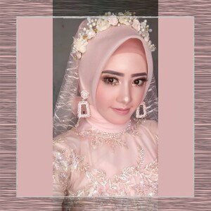 Putri Chyntia Mentari profile icon
